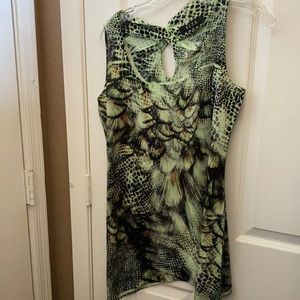 FINAL MARKDOWN B.l.e.u decorative top medium